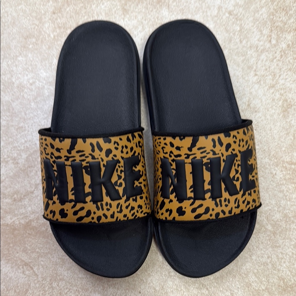 Nike Leopard Print Slides 6